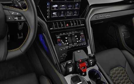 Lamborghini Urus I, 2025 год, 44 549 588 рублей, 16 фотография