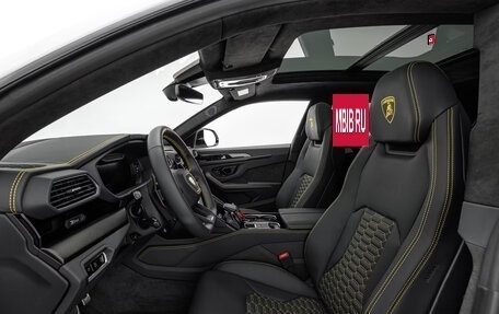 Lamborghini Urus I, 2025 год, 44 549 588 рублей, 17 фотография