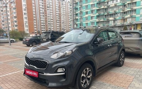 KIA Sportage IV рестайлинг, 2021 год, 2 790 000 рублей, 1 фотография