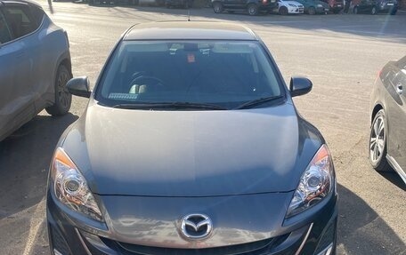 Mazda Axela, 2011 год, 975 000 рублей, 1 фотография