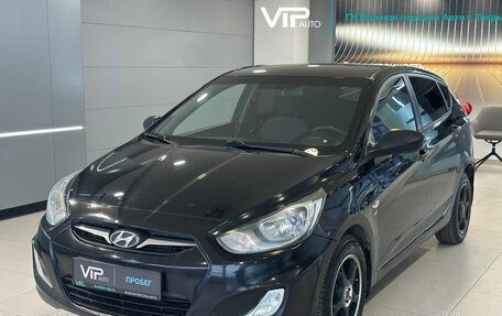 Hyundai Solaris II рестайлинг, 2011 год, 765 000 рублей, 1 фотография