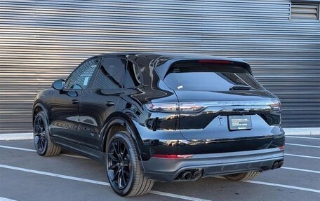 Porsche Cayenne III, 2022 год, 7 150 032 рублей, 3 фотография