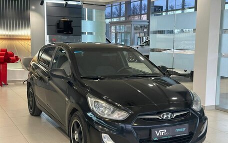 Hyundai Solaris II рестайлинг, 2011 год, 765 000 рублей, 3 фотография