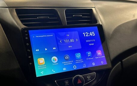 Hyundai Solaris II рестайлинг, 2011 год, 765 000 рублей, 10 фотография