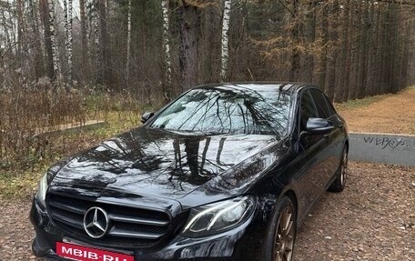 Mercedes-Benz E-Класс, 2016 год, 2 300 000 рублей, 5 фотография