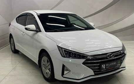 Hyundai Elantra VI рестайлинг, 2020 год, 1 820 000 рублей, 3 фотография