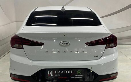 Hyundai Elantra VI рестайлинг, 2020 год, 1 820 000 рублей, 6 фотография