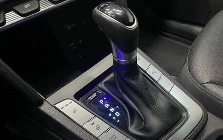 Hyundai Elantra VI рестайлинг, 2020 год, 1 820 000 рублей, 13 фотография