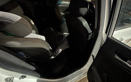 Hyundai Solaris II рестайлинг, 2016 год, 650 000 рублей, 6 фотография