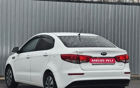 KIA Rio III рестайлинг, 2015 год, 795 000 рублей, 8 фотография