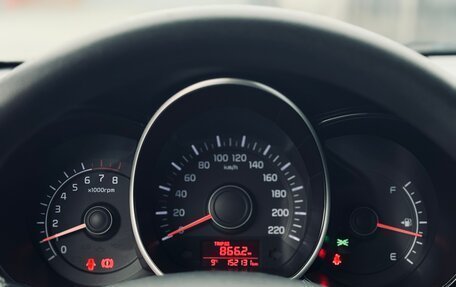 KIA Rio III рестайлинг, 2015 год, 795 000 рублей, 21 фотография