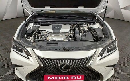 Lexus ES VII, 2021 год, 3 295 000 рублей, 19 фотография