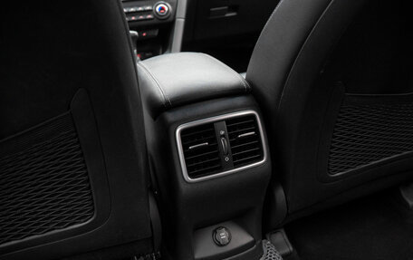 KIA Sportage IV рестайлинг, 2018 год, 2 590 000 рублей, 15 фотография