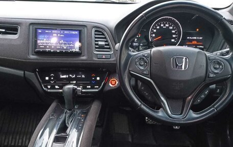 Honda Vezel, 2018 год, 2 000 000 рублей, 5 фотография