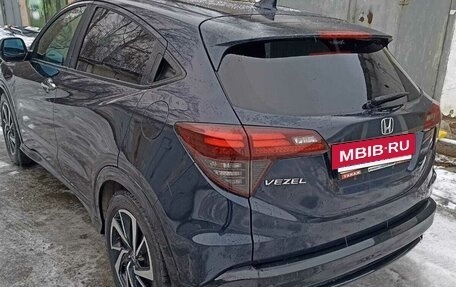 Honda Vezel, 2018 год, 2 000 000 рублей, 12 фотография