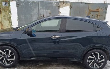 Honda Vezel, 2018 год, 2 000 000 рублей, 15 фотография