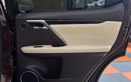 Lexus RX IV рестайлинг, 2016 год, 2 890 000 рублей, 26 фотография