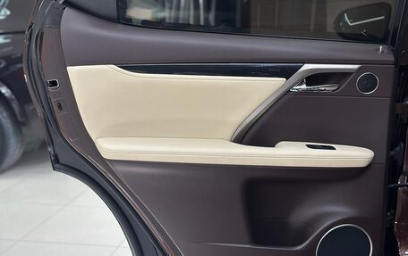 Lexus RX IV рестайлинг, 2016 год, 2 890 000 рублей, 25 фотография