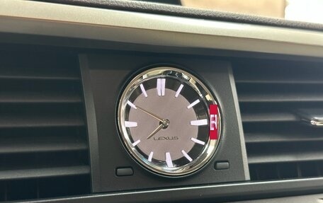 Lexus RX IV рестайлинг, 2016 год, 2 890 000 рублей, 34 фотография