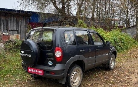 Chevrolet Niva I рестайлинг, 2012 год, 580 000 рублей, 4 фотография