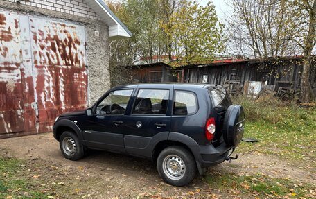 Chevrolet Niva I рестайлинг, 2012 год, 580 000 рублей, 8 фотография