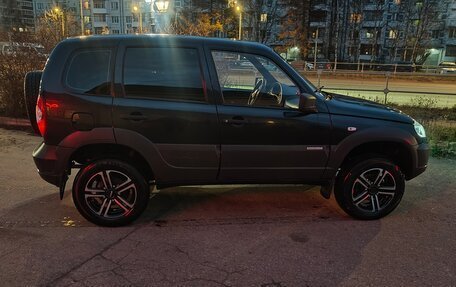 Chevrolet Niva I рестайлинг, 2013 год, 550 000 рублей, 6 фотография