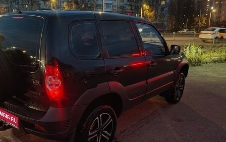 Chevrolet Niva I рестайлинг, 2013 год, 550 000 рублей, 7 фотография