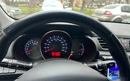 KIA Rio III рестайлинг, 2015 год, 950 000 рублей, 4 фотография