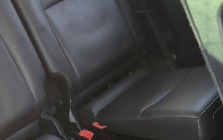 Toyota Land Cruiser Prado 150 рестайлинг 2, 2013 год, 3 699 000 рублей, 11 фотография