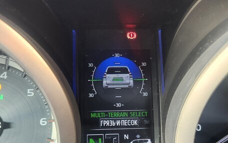 Toyota Land Cruiser Prado 150 рестайлинг 2, 2013 год, 3 699 000 рублей, 5 фотография