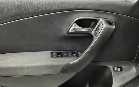 Volkswagen Polo VI (EU Market), 2012 год, 770 000 рублей, 12 фотография