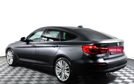 BMW 3 серия, 2017 год, 2 629 000 рублей, 7 фотография