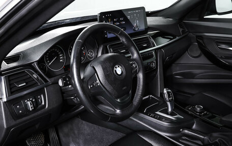 BMW 3 серия, 2017 год, 2 629 000 рублей, 15 фотография