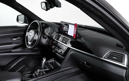 BMW 3 серия, 2017 год, 2 629 000 рублей, 11 фотография