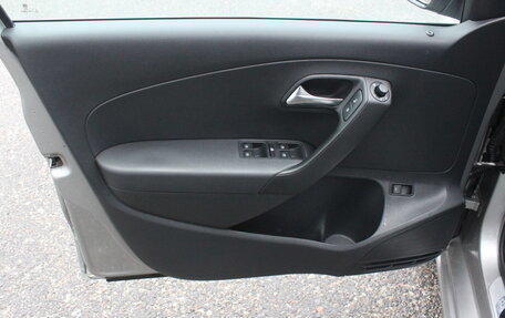 Volkswagen Polo VI (EU Market), 2017 год, 1 047 000 рублей, 8 фотография