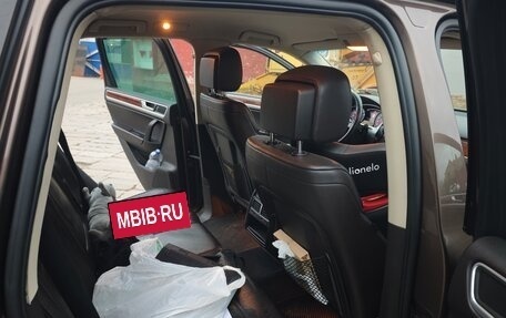 Volkswagen Touareg III, 2010 год, 1 600 000 рублей, 15 фотография