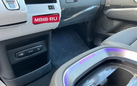 Hyundai Staria, 2025 год, 8 230 000 рублей, 32 фотография