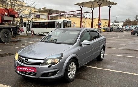 Opel Astra H, 2009 год, 550 000 рублей, 2 фотография