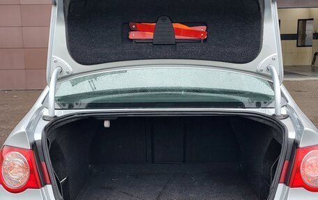 Volkswagen Passat B6, 2009 год, 750 000 рублей, 2 фотография