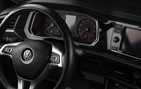 Volkswagen Jetta VII, 2018 год, 1 719 000 рублей, 16 фотография