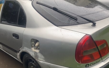 Mitsubishi Carisma I, 1999 год, 150 000 рублей, 1 фотография