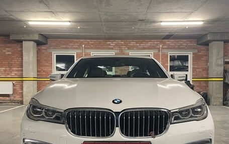 BMW 7 серия, 2015 год, 5 400 000 рублей, 1 фотография