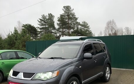 Mitsubishi Outlander III рестайлинг 3, 2008 год, 940 000 рублей, 1 фотография