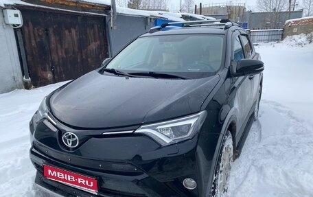 Toyota RAV4, 2019 год, 3 150 000 рублей, 1 фотография