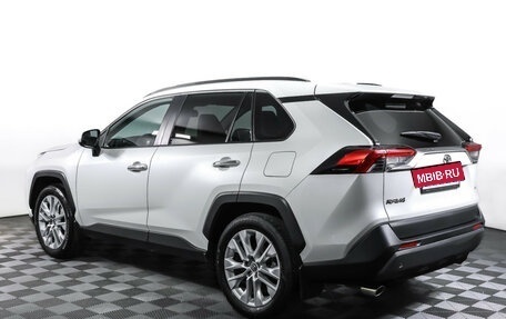 Toyota RAV4, 2020 год, 3 499 000 рублей, 7 фотография