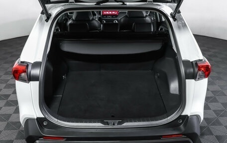 Toyota RAV4, 2020 год, 3 499 000 рублей, 10 фотография