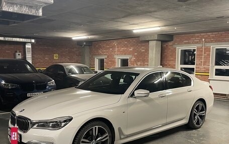 BMW 7 серия, 2015 год, 5 400 000 рублей, 2 фотография