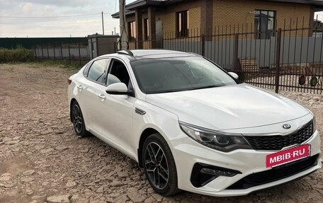 KIA Optima IV, 2018 год, 2 250 000 рублей, 2 фотография