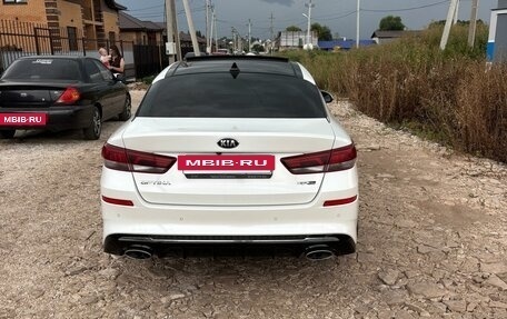 KIA Optima IV, 2018 год, 2 250 000 рублей, 6 фотография