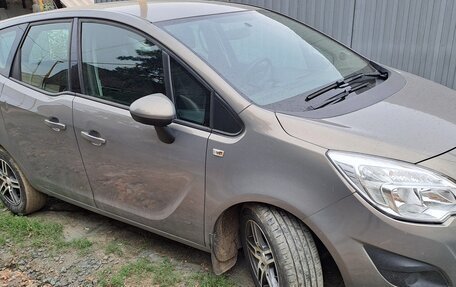 Opel Meriva, 2012 год, 700 000 рублей, 22 фотография